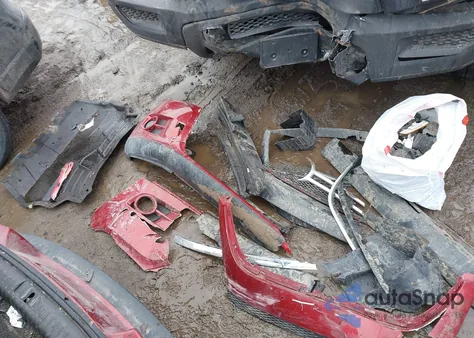 2010 Volkswagen Tiguan S из США, поврежденный, VIN WVGAV7AX0AW002528